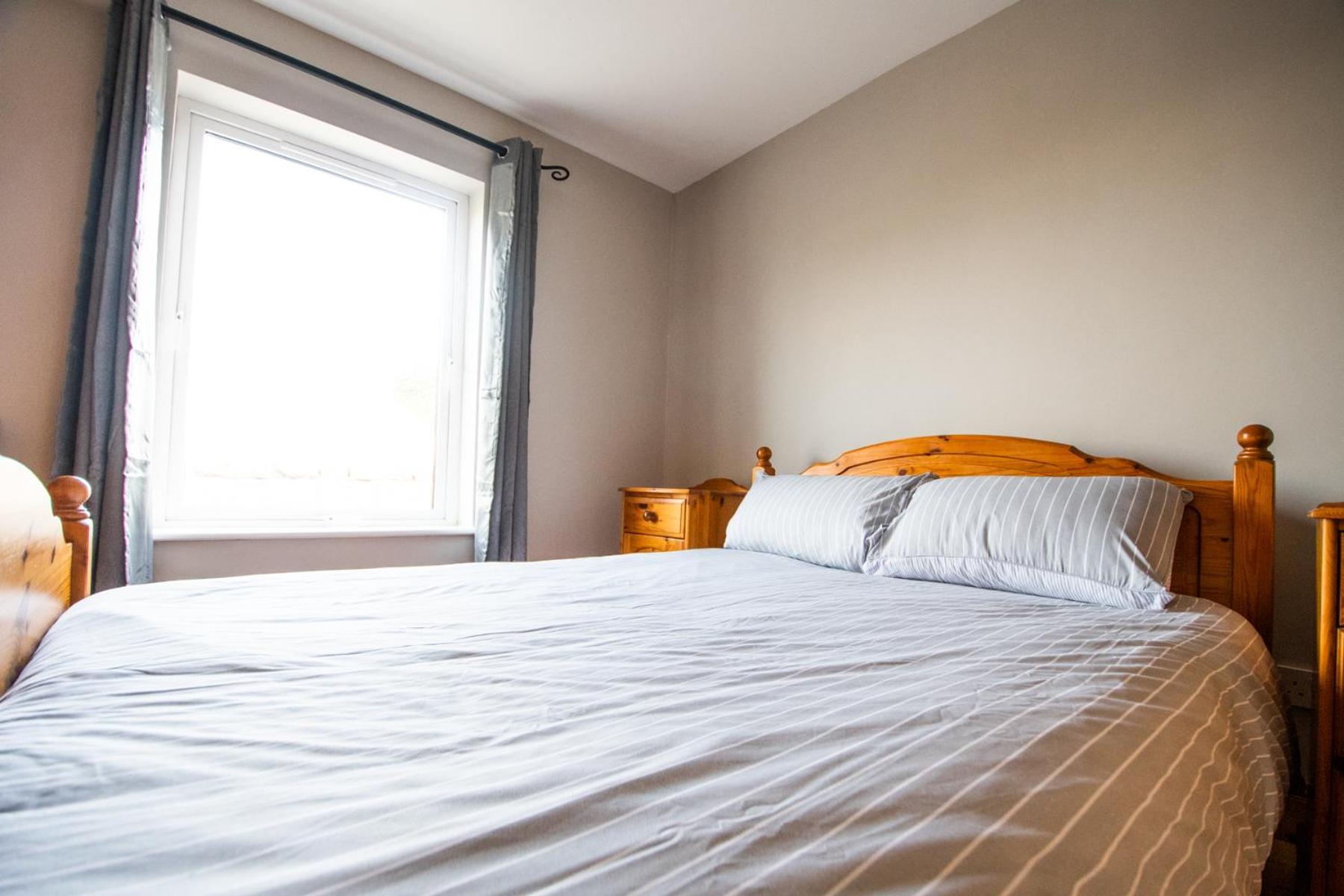 3 Fishery Cottages - 2 Bedroom House Close To Town 번드런 외부 사진