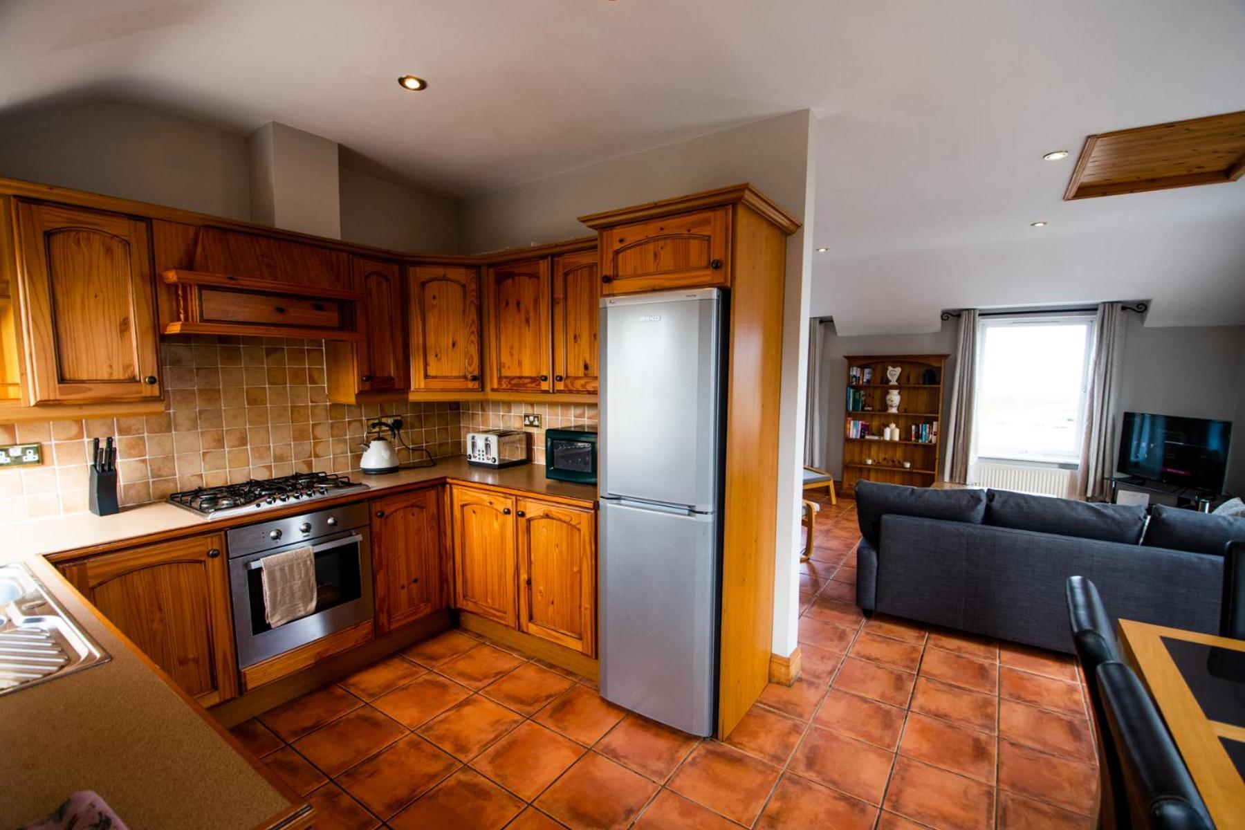 3 Fishery Cottages - 2 Bedroom House Close To Town 번드런 외부 사진